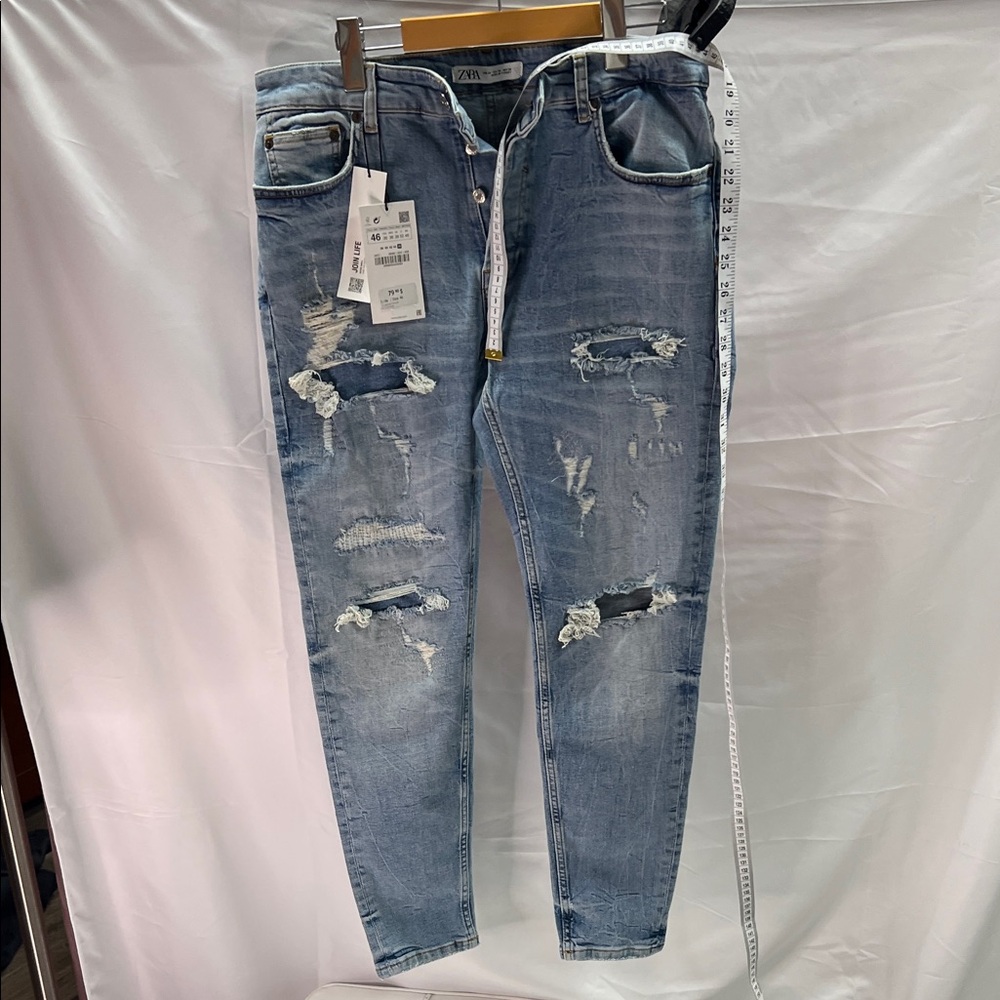 Zara Light Blue Distressed Denim Jeans